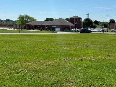 109 N 5th Ave, Princeton, IN 47670 - photo 2