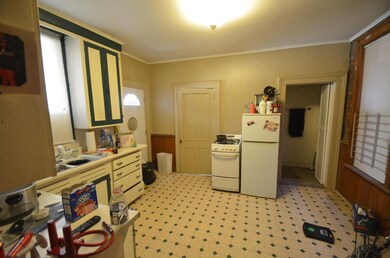 Downstairs Unit