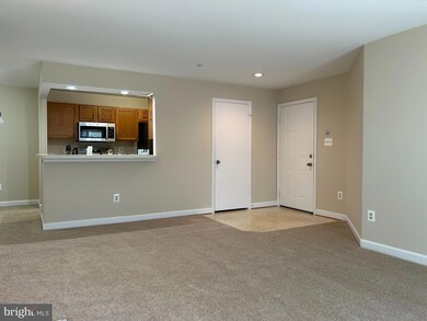 3307 Sir Thomas Dr unit 23, Silver Spring, MD 20904 - photo 4