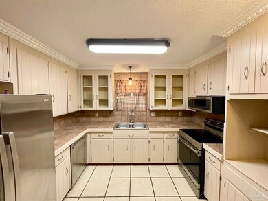 2079 Interstate Cir, Pensacola, FL 32526 - photo 5