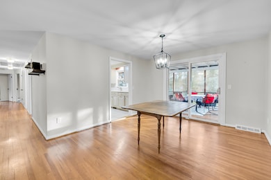 3 Minister Brook Dr, Weatogue, CT 06089 - photo 6