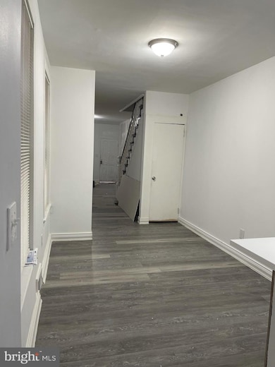 1121 Perry St, Reading, PA 19604 - photo 3