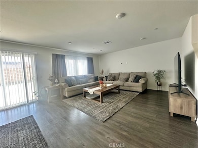 247 Scarlet Oak Ln, San Jacinto, CA 92583 - photo 4