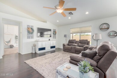 10510 E Carol Cir, Mesa, AZ 85208 - photo 5