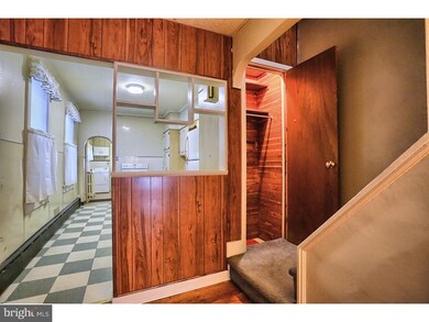 512 S 6th St, Reading, PA 19602 - photo 6