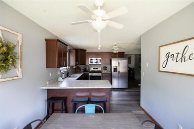 23 Burdick Creek Rd, Collinsville, IL 62234 - photo 5