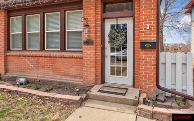 208 N 6th St unit 208 N Sixth Street, Mankato, MN 56001 - photo 3