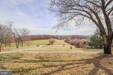 3923 Ridgewood Rd, York, PA 17406 - photo 5