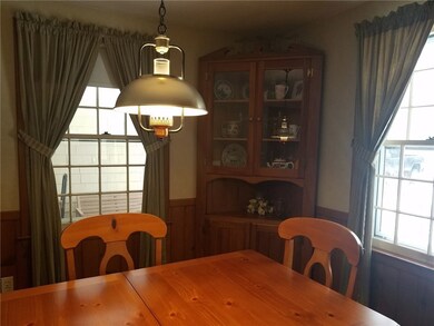 10 Reservoir Ave, Rehoboth, MA 02769 - photo 5