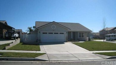 Lots of room on the side of the home for storage o