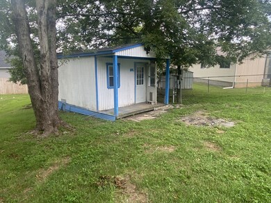 1505 Fairfield Pike, Shelbyville, TN 37160 - photo 5