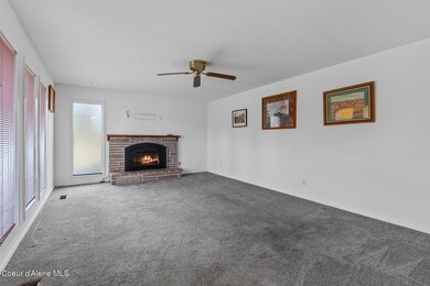 2810NClaraLn-2