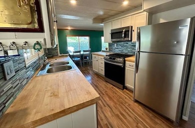 1010 E Bobier Dr unit 112, Vista, CA 92084 - photo 4