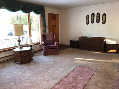 62 Conwell St, Wilkes Barre, PA 18702 - photo 3