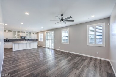 8612 Luse St, Las Vegas, NV 89124 - photo 5