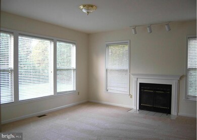 355 Apple Cross Rd, Harpers Ferry, WV 25425 - photo 6