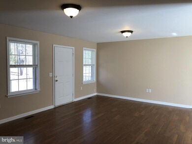 393 Decatur Rd, Stafford, VA 22554 - photo 5