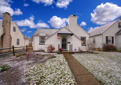 118 E Royal Forest Blvd (4)