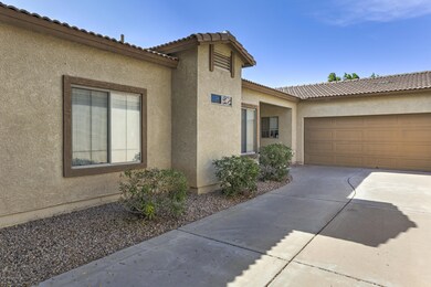 2052 N Holguin Way-4
