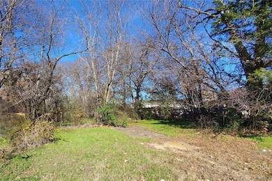 1415 4th Ave NE, Ardmore, OK 73401 - photo 2