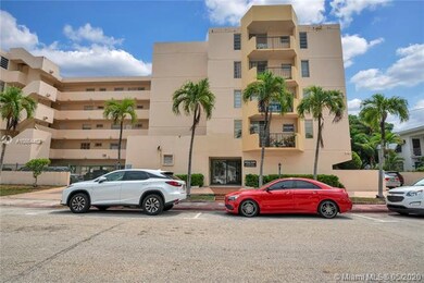 7921 Byron Ave unit 204, Miami Beach, FL 33141 - photo 4