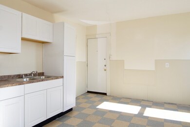 129 Wilbraham Ave unit 131, Springfield, MA 01109 - photo 5