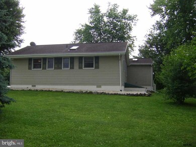 11 Hill Dr unit 882, East Berlin, PA 17316 - photo 3