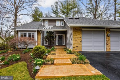 14508 Antigone Dr, North Potomac, MD 20878 - photo 2