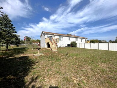 618 8th St W, Park Rapids, MN 56470 - photo 3