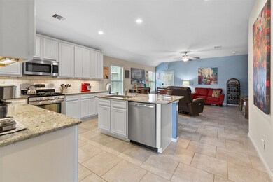 14007 Beaverhead Range Ct, Conroe, TX 77384 - photo 6