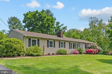 13905 Manor Rd, Baldwin, MD 21013 - photo 2