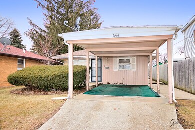 644 S Fulton Ave, Waukegan, IL 60085 - photo 2