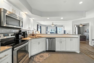 Lots of Cabinet space