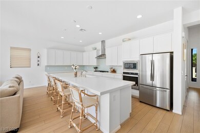 10245 Misty Step Ave, Las Vegas, NV 89166 - photo 4