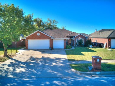 704 Night Hawk Dr, Norman, OK 73072 - photo 3