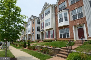 23449 Arora Hills Dr, Clarksburg, MD 20871 - photo 2