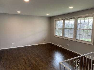 17319 Burr Oak Ln, Hazel Crest, IL 60429 - photo 3