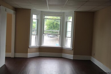 512 Yates St, Albany, NY 12208 - photo 5