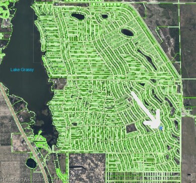 429 Crown Dr, Lake Placid, FL 33852 - photo 2