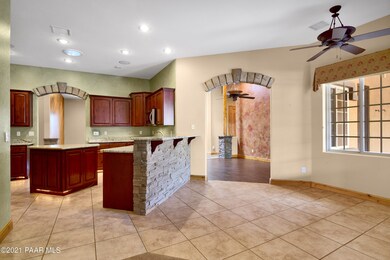 eat in kitchen