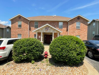 2954 Vineyards Pkwy unit 6, Branson, MO 65616 - photo 2