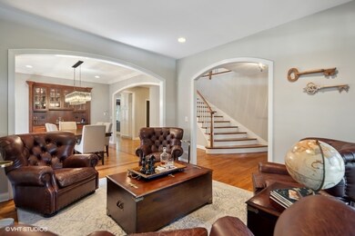 438 W 3rd St, Elmhurst, IL 60126 - photo 6