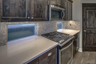 60211 SE Rolled Rock Way, Bend, OR 97702 - photo 4