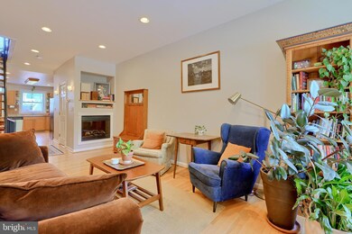 2714 E Fairmount Ave, Baltimore, MD 21224 - photo 6