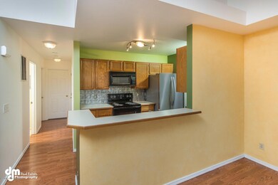 5616 Chilkoot Ct I202-large-007-3-Kitche