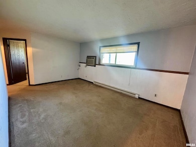 4211 U S 6 unit 1, Coal Valley, IL 61240 - photo 5