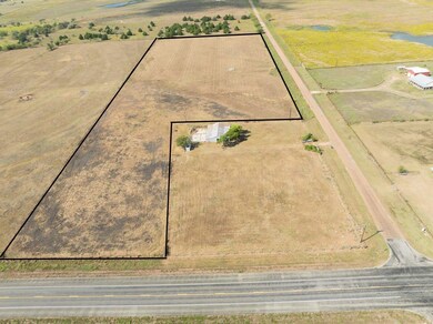 225 Knape Rd, La Grange, TX 78945 - photo 2