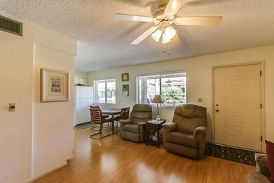 Wood Laminate Floors