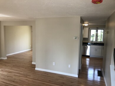 1040 Main St unit 4, Millis, MA 02054 - photo 5