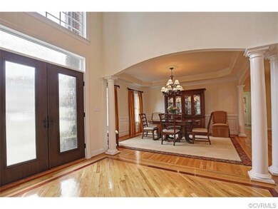 Large formal dining!
